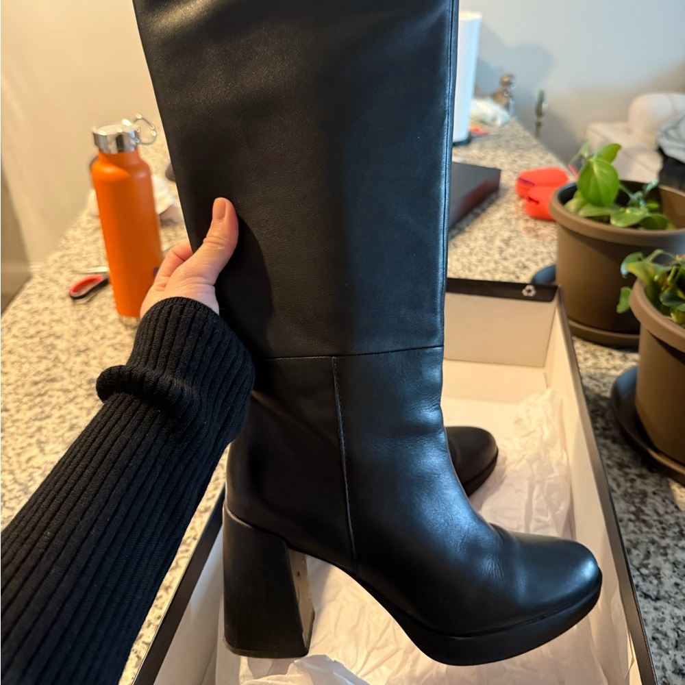 Naturalizer (wide calf) Black Knee-High Boots